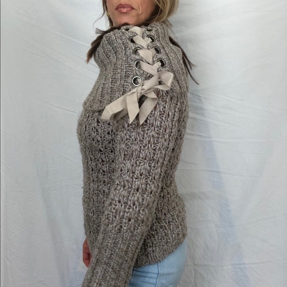 Yansi Fugel Cozy Cowl Ribboned Sweater for Women - Picture 13 of 15